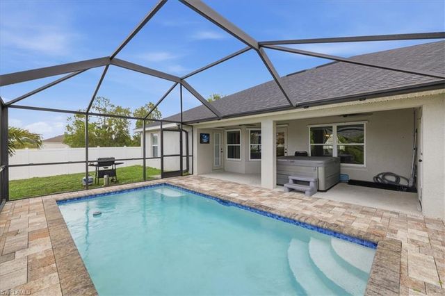 4122 NE 20th CT, Cape Coral, FL 33909