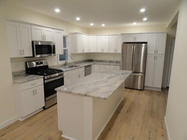 1248 E Brady, City Of But Ne, PA 16001