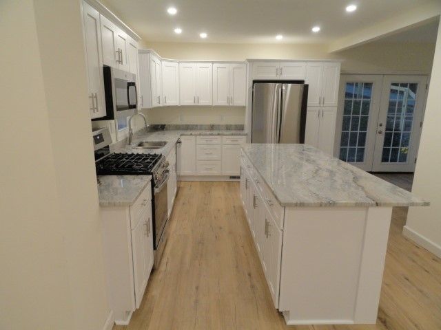 1248 E Brady, City Of But Ne, PA 16001