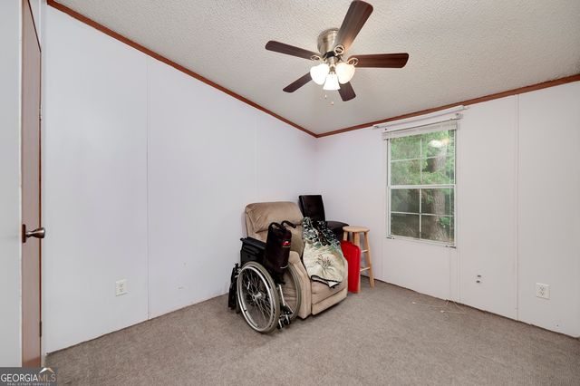 450 Lakeshore Drive, Jackson, GA 30233