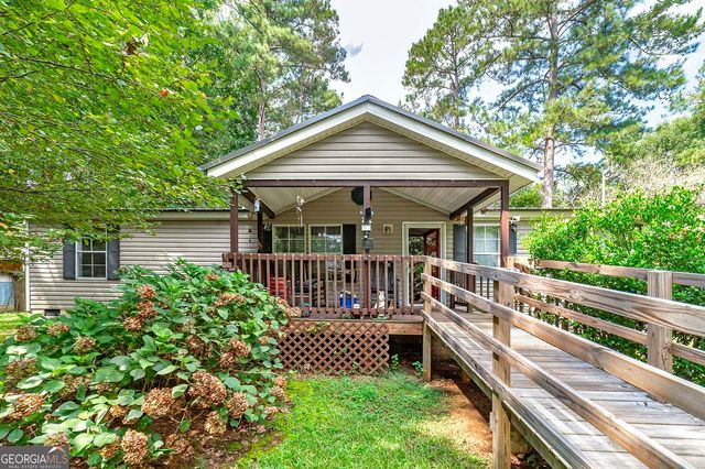 450 Lakeshore Drive, Jackson, GA 30233