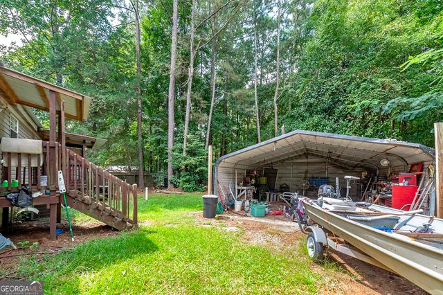 450 Lakeshore Drive, Jackson, GA 30233