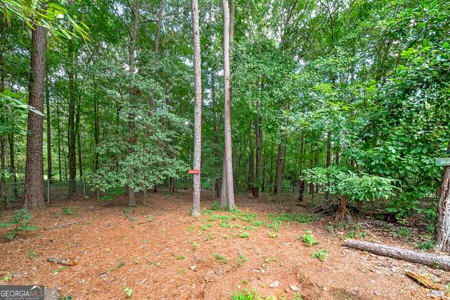 450 Lakeshore Drive, Jackson, GA 30233