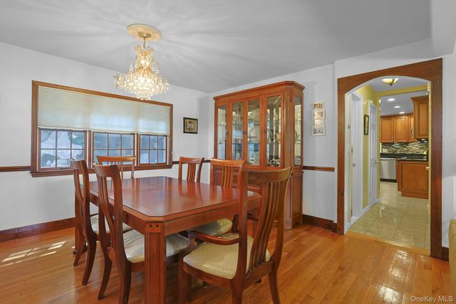 328 Linda Avenue, Hawthorne, NY 10532