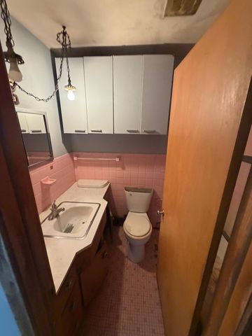3607 Lake Drive Avenue N, Robbinsdale, MN 55422