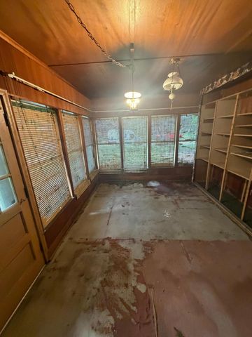 3607 Lake Drive Avenue N, Robbinsdale, MN 55422