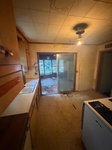 3607 Lake Drive Avenue N, Robbinsdale, MN 55422