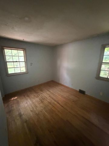 3607 Lake Drive Avenue N, Robbinsdale, MN 55422