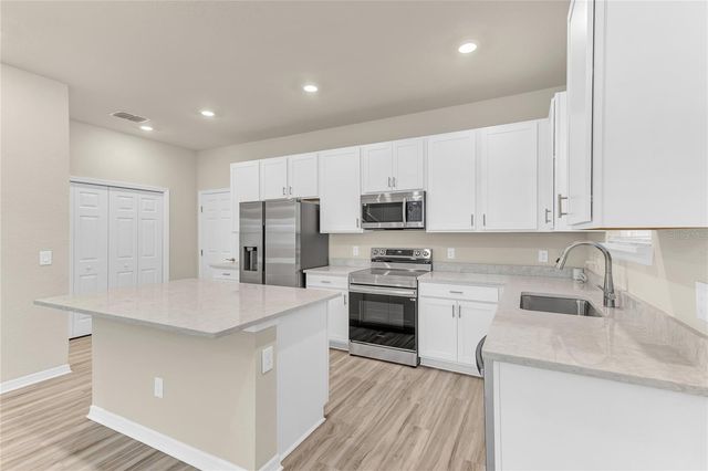 5782 WATERMAN PATH, St Cloud, FL 34771