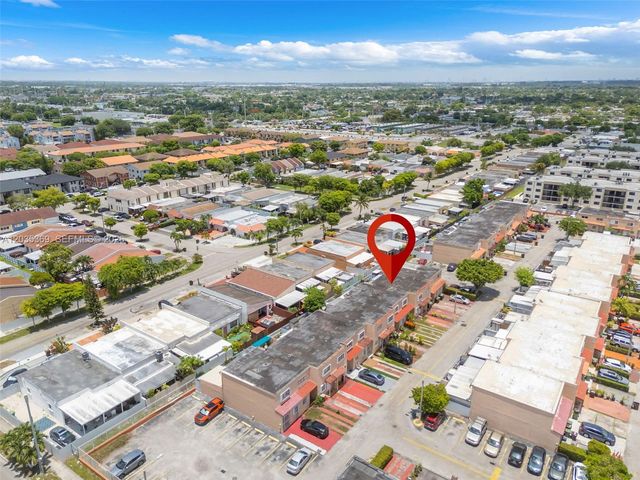 1757 W 57th St 211, Hialeah, FL 33012