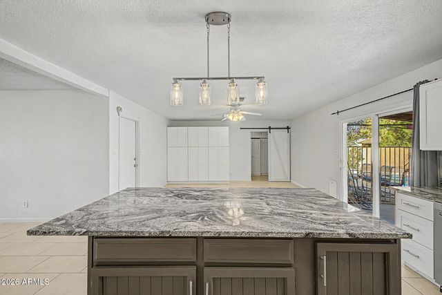 2815 W VILLA RITA Drive, Phoenix, AZ 85053