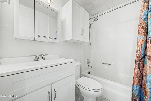 2815 W VILLA RITA Drive, Phoenix, AZ 85053