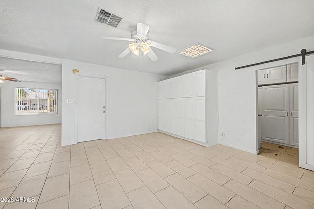 2815 W VILLA RITA Drive, Phoenix, AZ 85053
