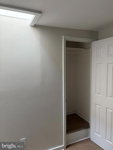 305 S CALHOUN ST, Baltimore, MD 21223