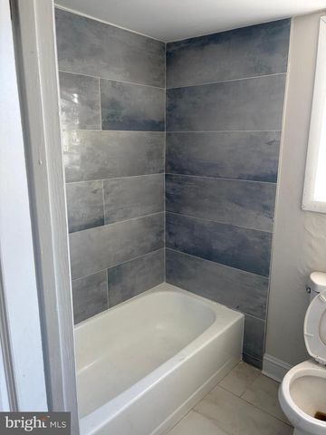 305 S CALHOUN ST, Baltimore, MD 21223