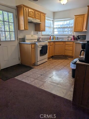 14106 Herron, Sylmar, CA 91342