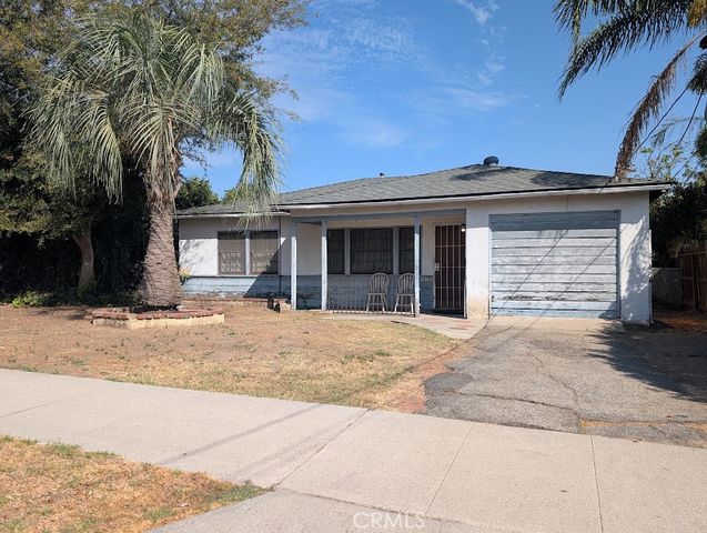 14106 Herron, Sylmar, CA 91342