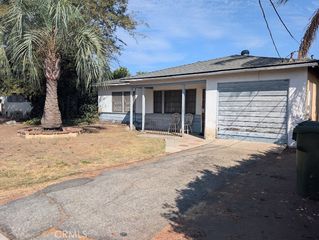 14106 Herron, Sylmar, CA 91342