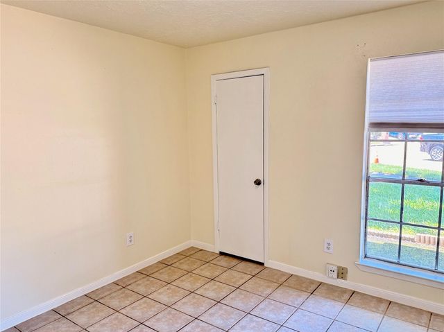7918 Bunker Wood Lane, Houston, TX 77086