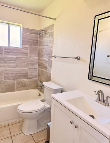 7918 Bunker Wood Lane, Houston, TX 77086