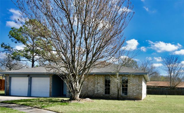 7918 Bunker Wood Lane, Houston, TX 77086