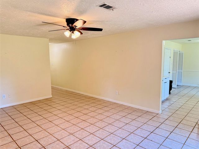 7918 Bunker Wood Lane, Houston, TX 77086