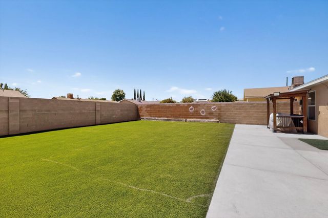 9300 Alvera Avenue SW, Albuquerque, NM 87121