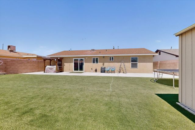 9300 Alvera Avenue SW, Albuquerque, NM 87121