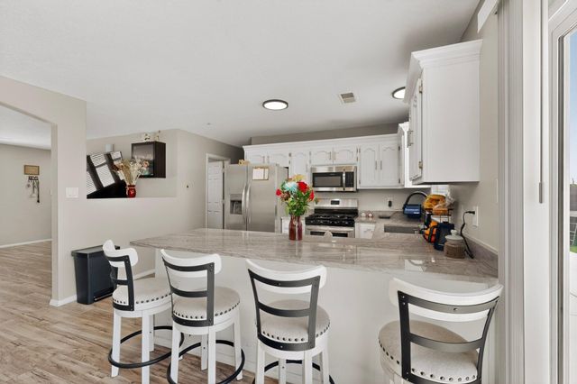 9300 Alvera Avenue SW, Albuquerque, NM 87121