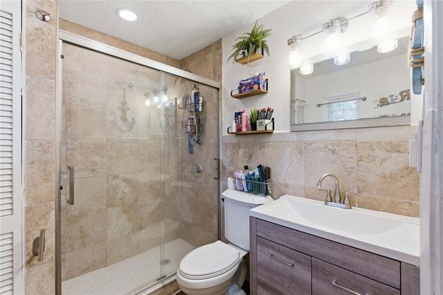 8412 N 15 TH STREET, Tampa, FL 33604