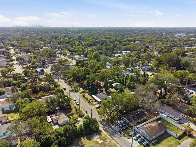 8412 N 15 TH STREET, Tampa, FL 33604