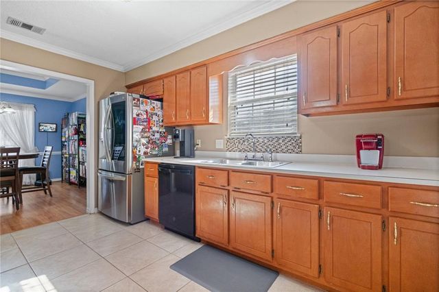 9613 Oak Forrest Place, Mobile, AL 36695