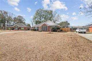 9613 Oak Forrest Place, Mobile, AL 36695