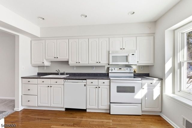 36 Bridle Way, Sparta Twp., NJ 07871