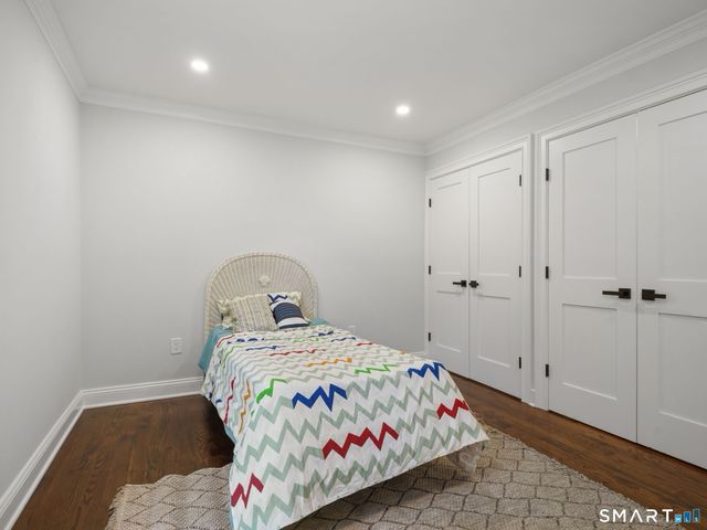 419 Valley Road, Fairfield, CT 06825