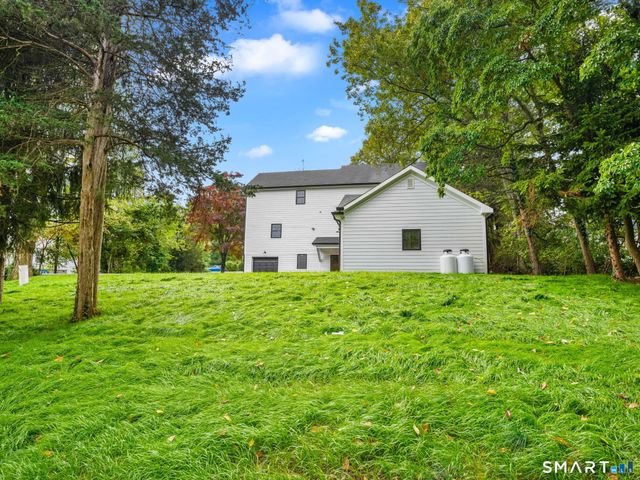 419 Valley Road, Fairfield, CT 06825