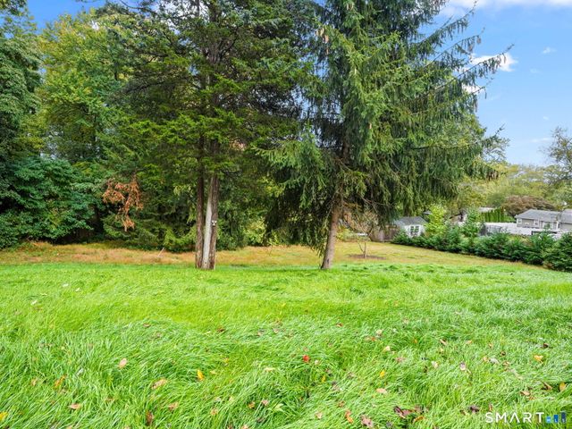 419 Valley Road, Fairfield, CT 06825