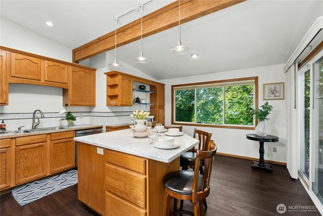 5221 120th Avenue SE, Bellevue, WA 98006
