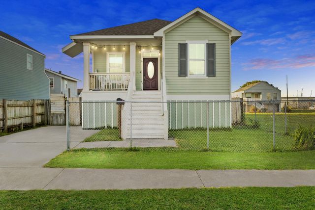 4214 Winnie Street, Galveston, TX 77550