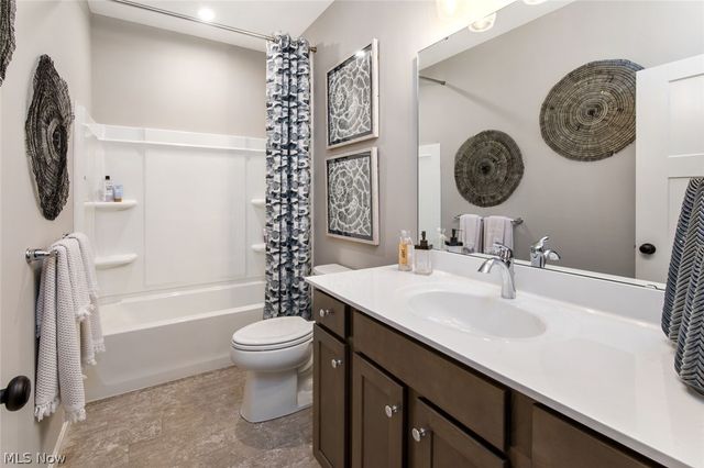 6109 Grey Heron Drive, Medina, OH 44256