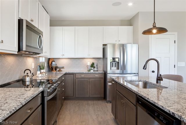 6109 Grey Heron Drive, Medina, OH 44256