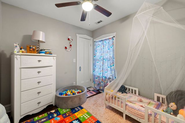 606 S 2nd Avenue, Maywood, IL 60153