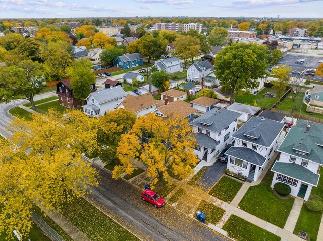 606 S 2nd Avenue, Maywood, IL 60153