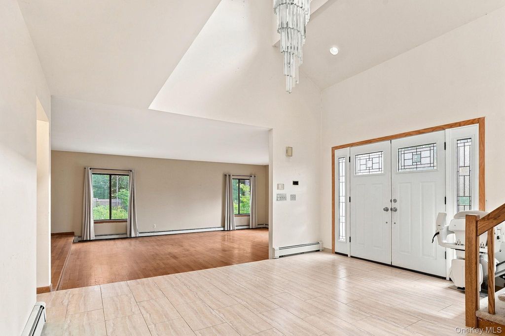 8 Cobbling Rock Drive, Katonah, NY 10536 — photo 5