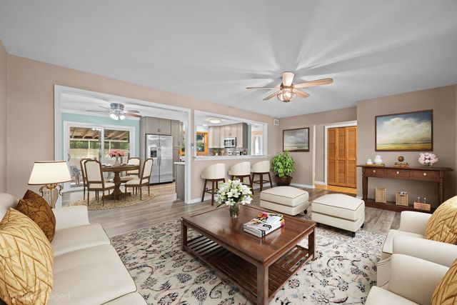 6231 Linden Lane, La Grange Highlands, IL 60525
