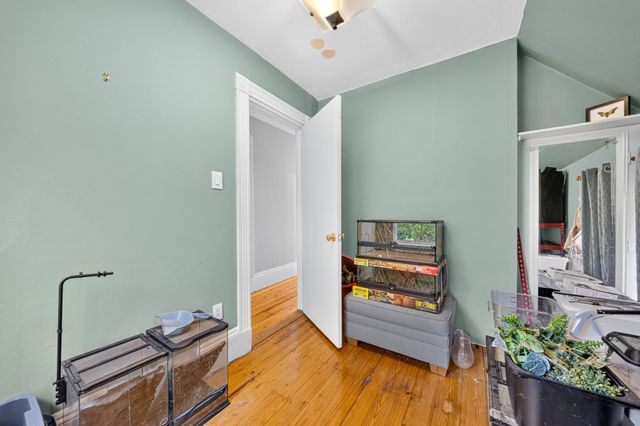 3 Round Hill St, Boston, MA 02130