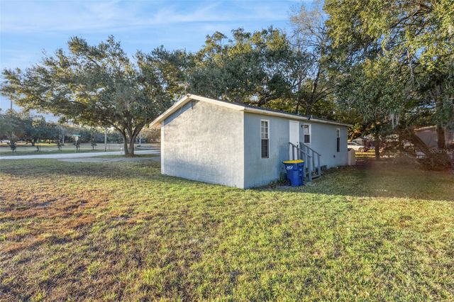 877 ANDERSON AVENUE, Mascotte, FL 34753