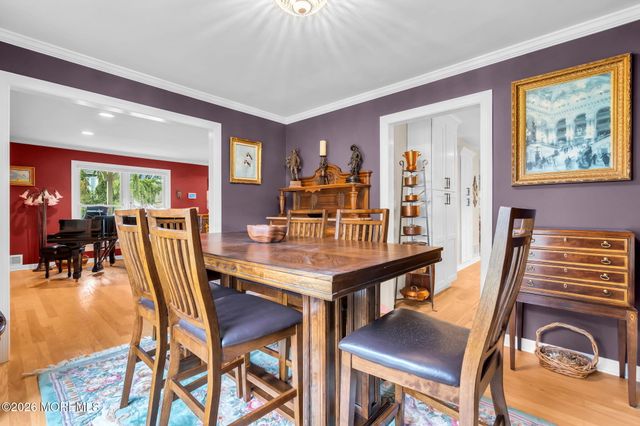 31 Society Hill Way, Tinton Falls, NJ 07724