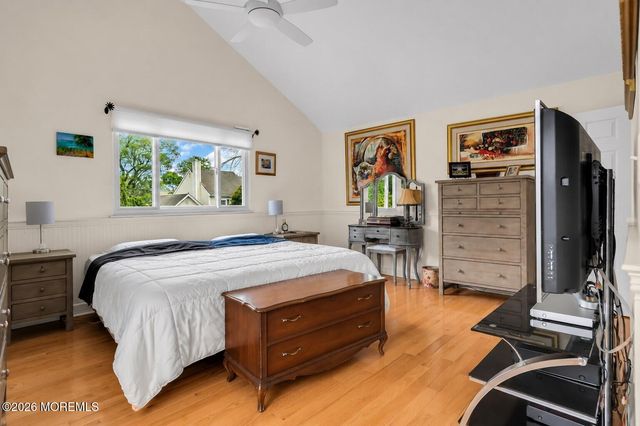 31 Society Hill Way, Tinton Falls, NJ 07724