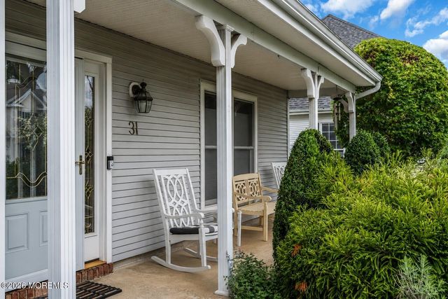31 Society Hill Way, Tinton Falls, NJ 07724